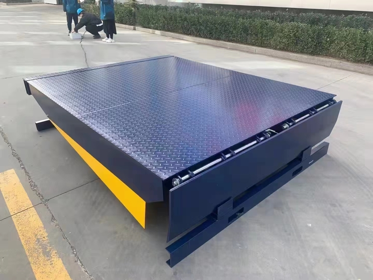 固定式登车桥